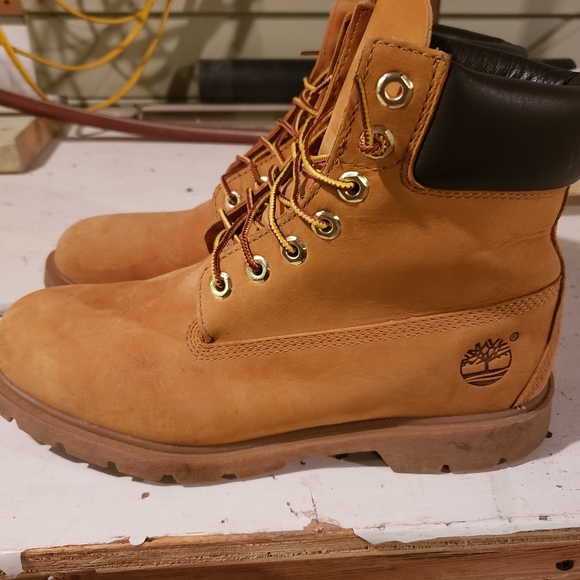 COPY - Men's 6 inch timberland boots - Picture 3 of 10